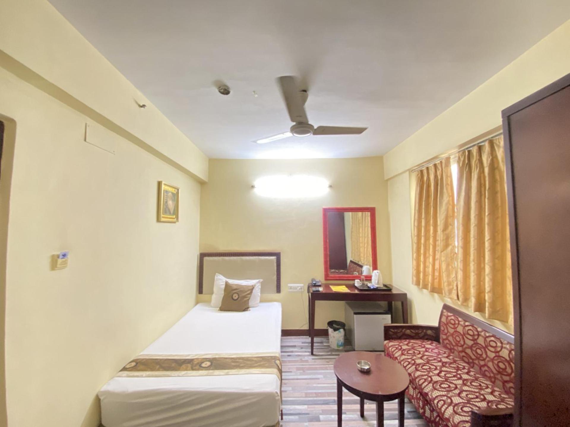Astoria Hotel Calcutta Exteriör bild
