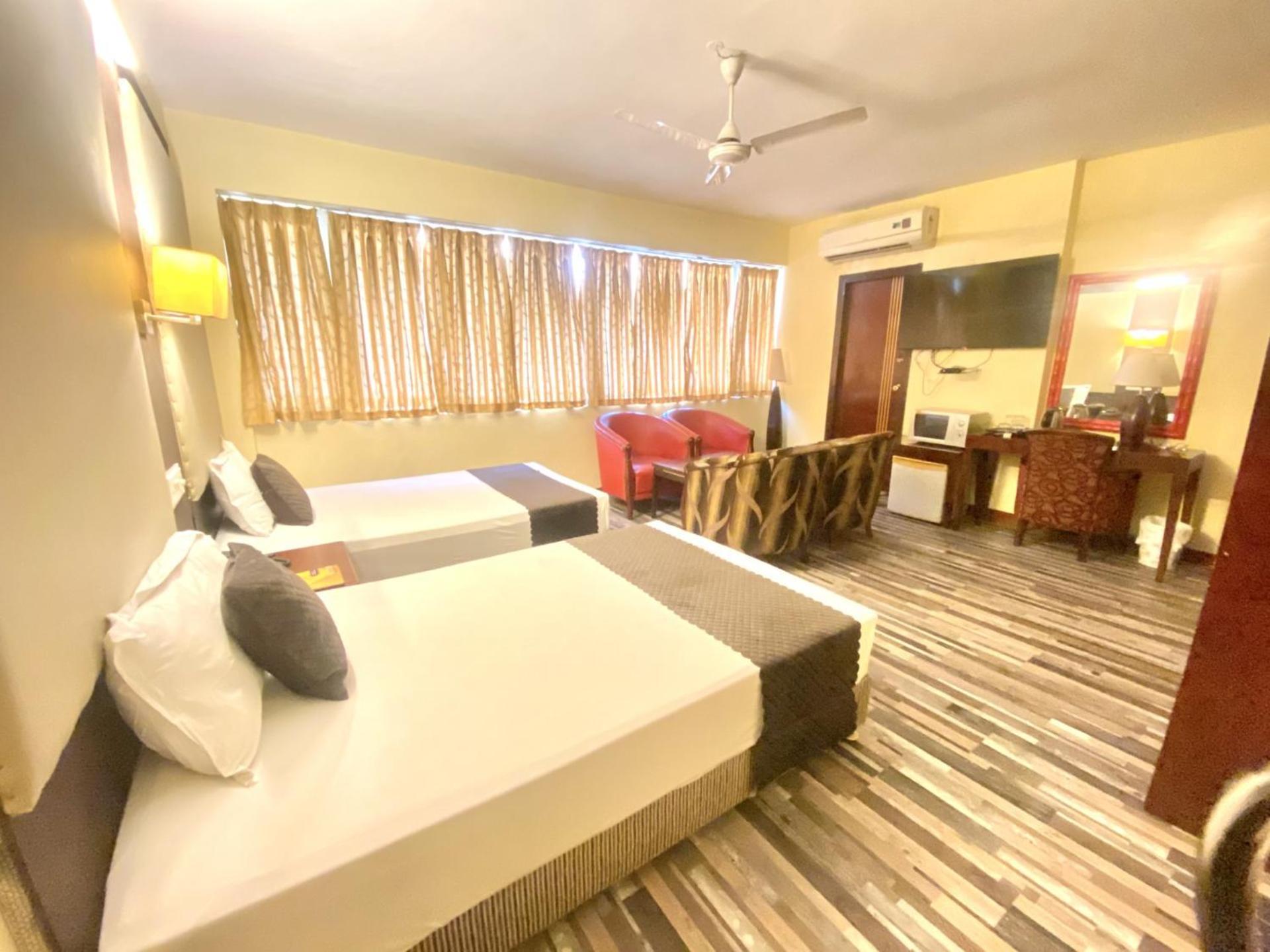 Astoria Hotel Calcutta Exteriör bild